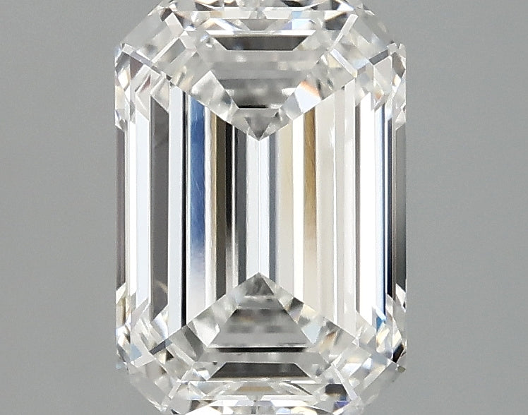 2.10 carat emerald lab-grown diamond, F VVS2