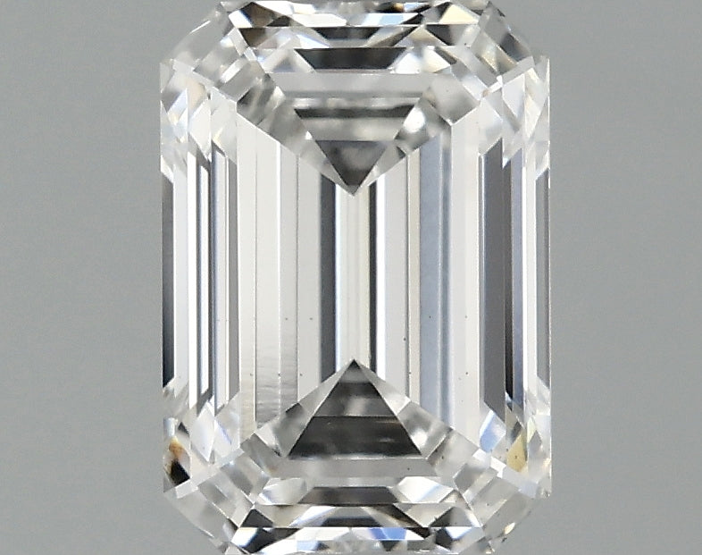 1.07 carat emerald lab-grown diamond, F VS1