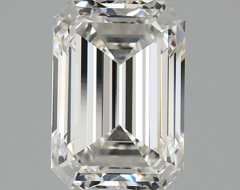 1.50 carat emerald lab-grown diamond, F VVS2