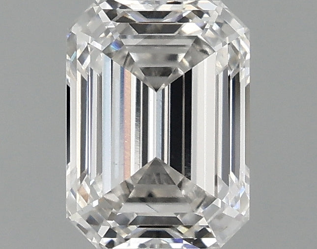 1.10 carat emerald lab-grown diamond, F VVS2